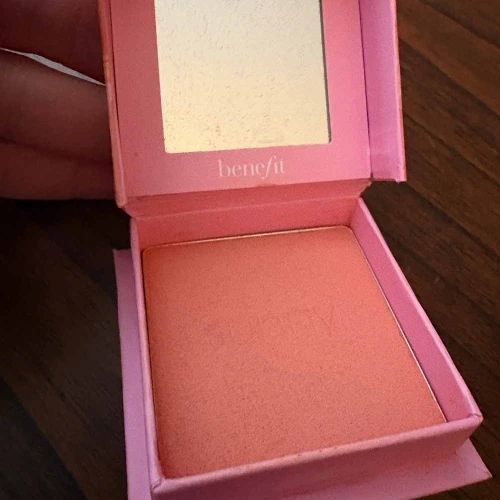 Benefit Sunny Blush - Vibrant Orange - Picture 2 of 2